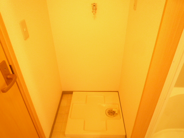 その他部屋・スペース　洗濯機置き場