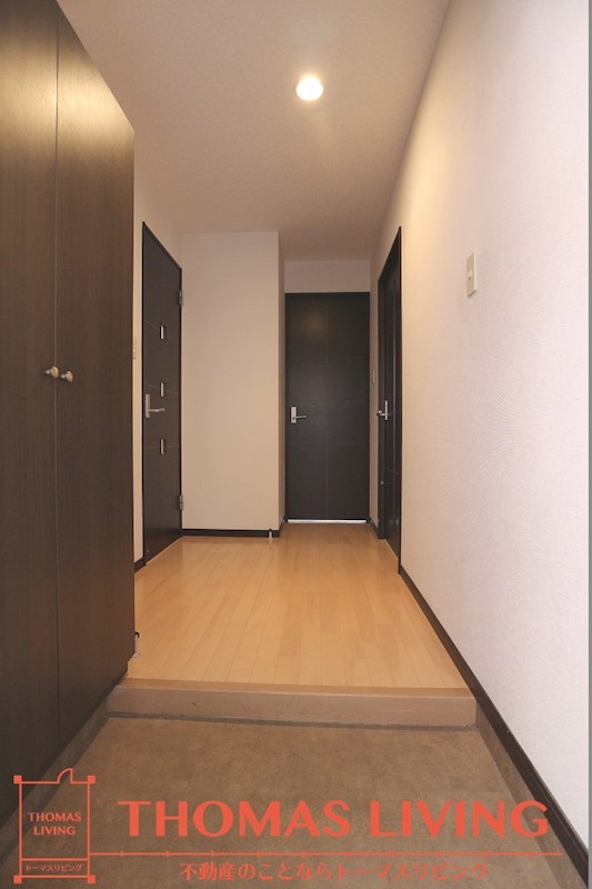 玄関　高さのある玄関収納です。