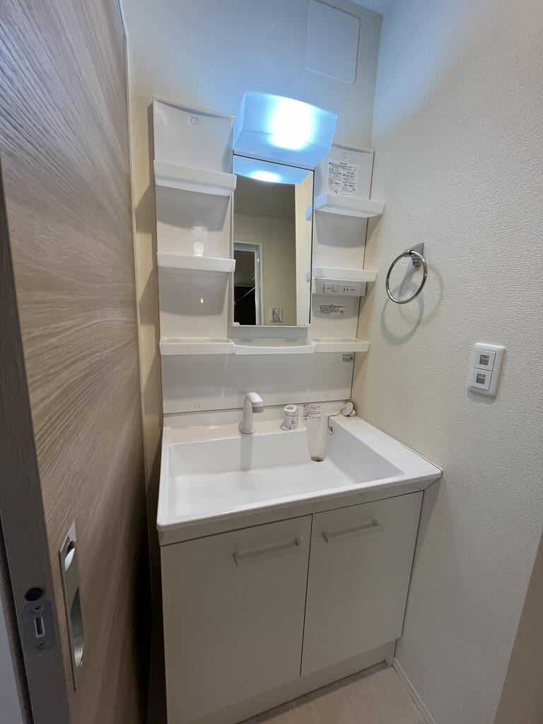 洗面設備　※同タイプ写真