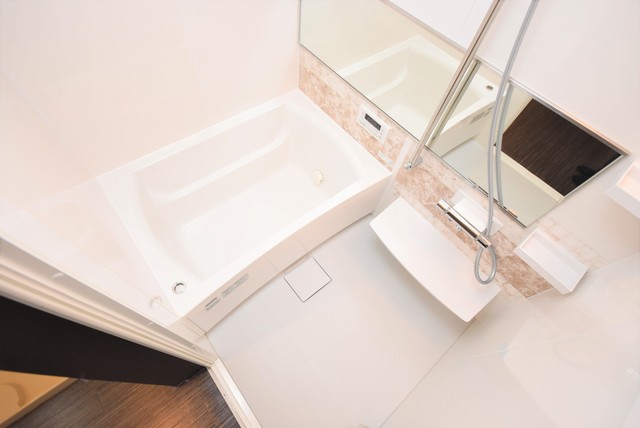 バス・シャワールーム　浴室