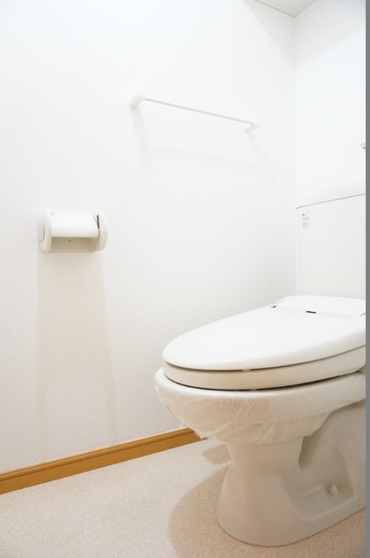 トイレ　図面と現状に相違がある場合には現状を優先