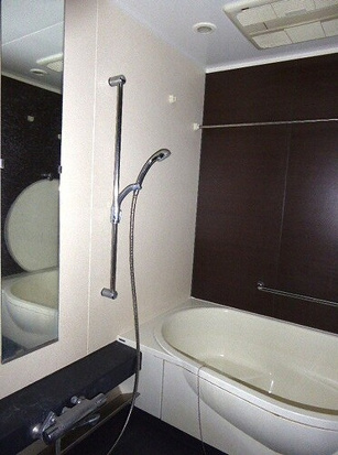 バス・シャワールーム　バス