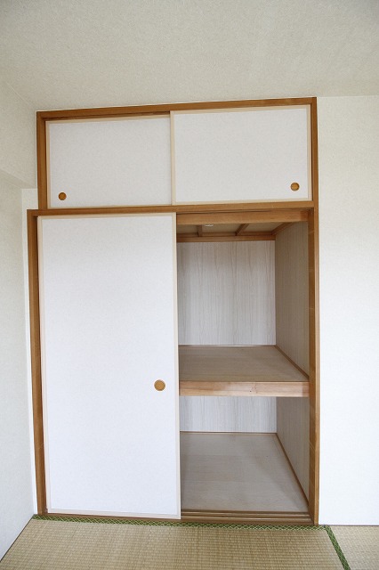 収納　同物件の別のお部屋です