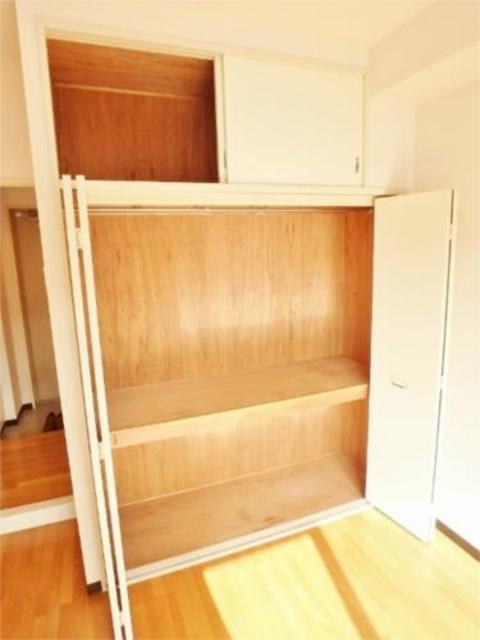 収納　収納たっぷりで荷物の多い方でも安心