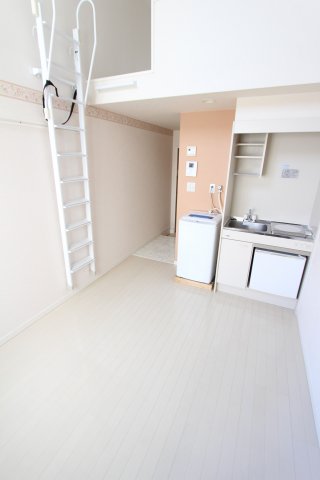 居室・リビング　同物件の参考写真です。