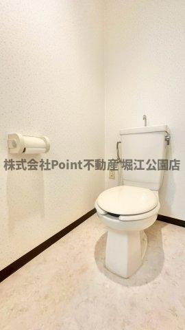 地下鉄長堀鶴見緑地線 松屋町駅 徒歩3分 9階建 築36年のトイレ写真