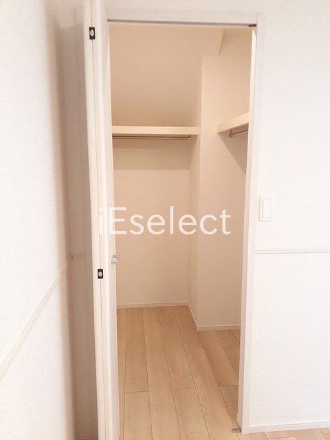 収納　収納便利なウォークインクローゼット