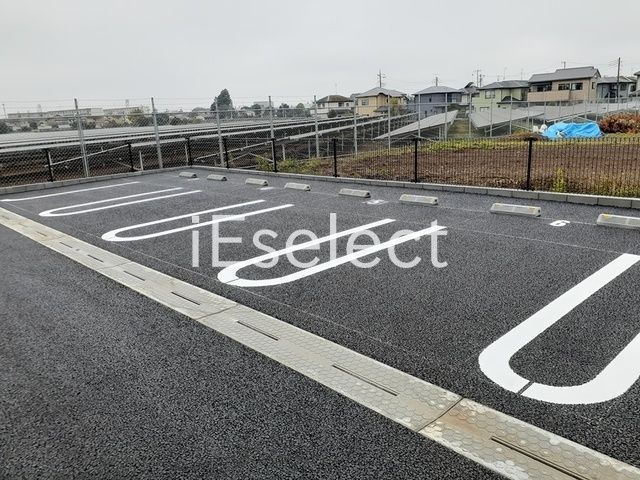 駐車場　敷地内駐車場