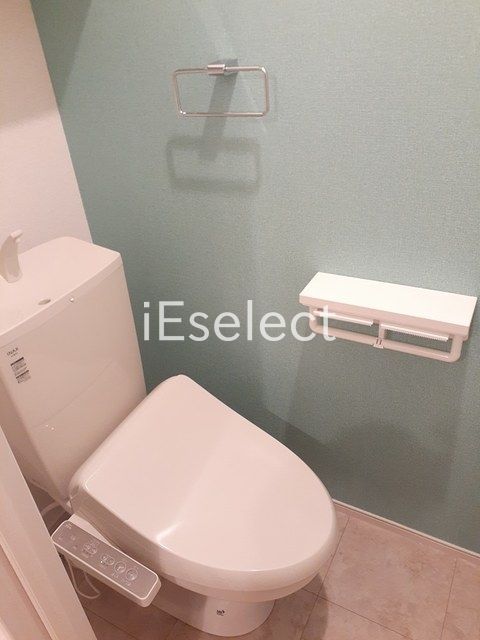 トイレ　温水洗浄便座もございます