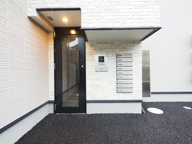 エントランス　※同一仕様写真