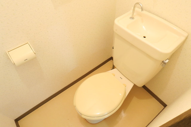 トイレ　トイレ