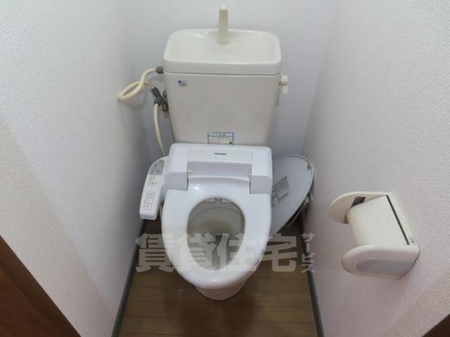 【川西市加茂のマンションのトイレ】