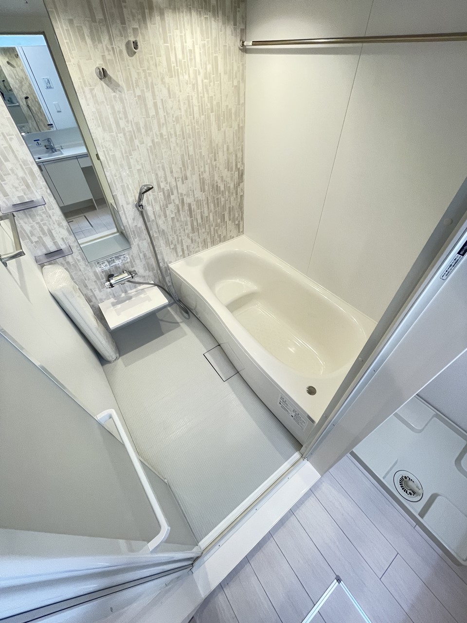バス・シャワールーム　※同物件、別部屋のお写真となります。