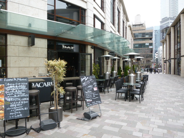 ショッピングセンター　赤坂サカス（ショッピングセンター）まで350m