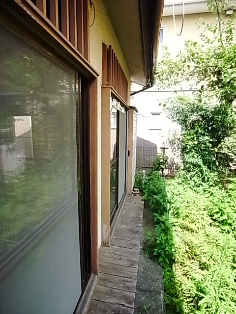 バルコニー　縁側