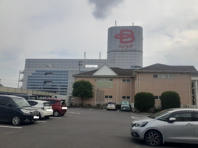 スーパー　ベイシアＩＳ伊勢崎店（スーパー）まで1243m