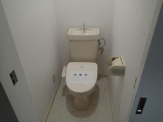 メゾンレローファレーのトイレ写真