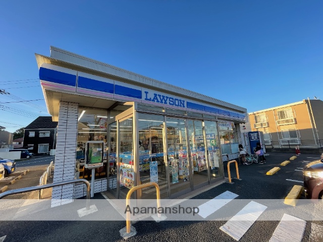 コンビニ　ローソン八街長谷店（コンビニ）まで517m