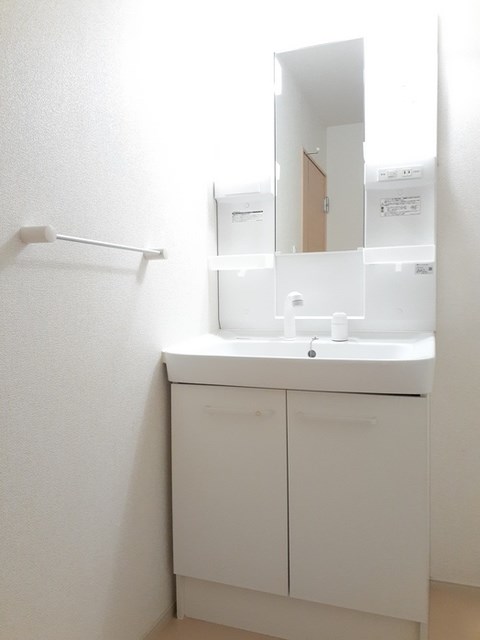 【指宿市大牟礼のアパートの洗面設備】