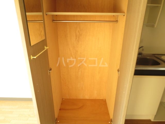 【千葉市稲毛区園生町のマンションの収納】