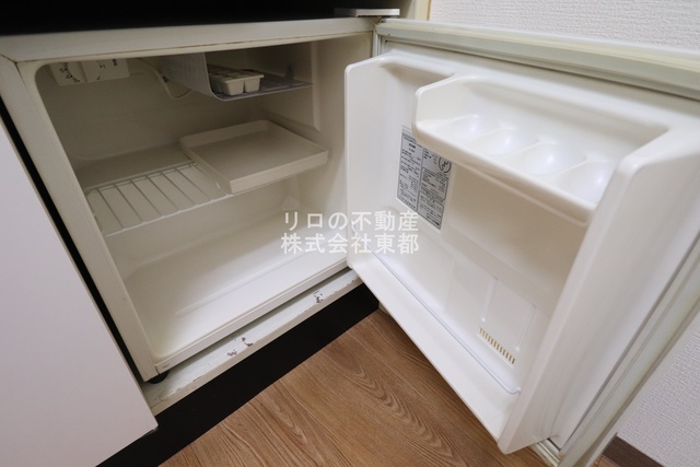 その他設備　一人暮らしには必要不可欠なミニ冷蔵庫設置済み！