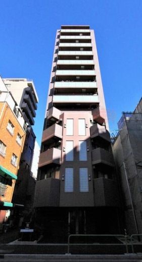 千代田区神田猿楽町のマンションの建物外観