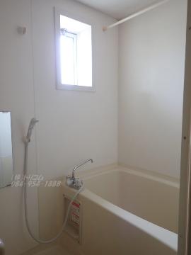 バス・シャワールーム　バス（イメージ）