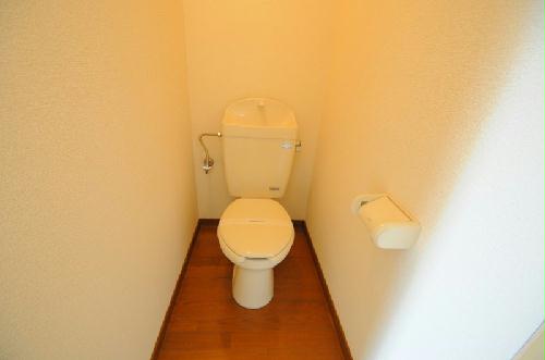 トイレ　実際のお部屋と異なる場合がございます。