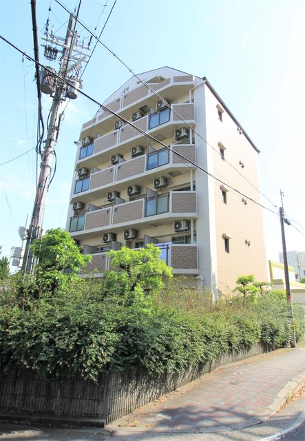 エル・セレーノ守口駅前の建物外観