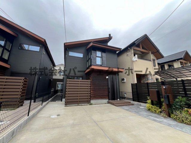 駐車場　駐車場完備です