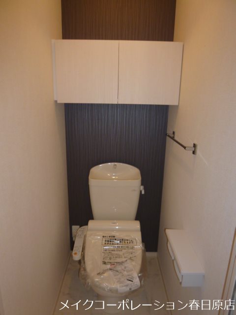 トイレ　写真は同型タイプ