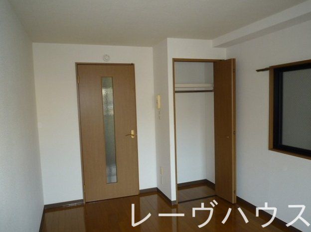 居室・リビング　収納