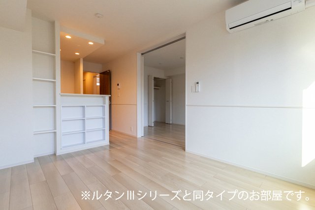 居室・リビング　広いリビング★