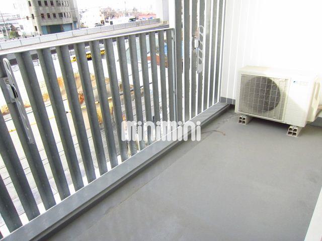 バルコニー　ベランダ