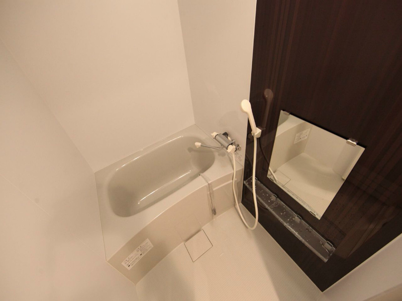 バス・シャワールーム　浴室暖房乾燥機付　24時間換気機能付バスルーム