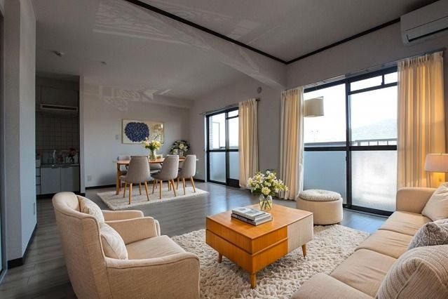 居室・リビング　ＣＧで家具等を配置したもので家具等は含まれません。