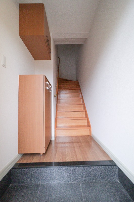 玄関　図面と現状に相違がある場合には現状を優先