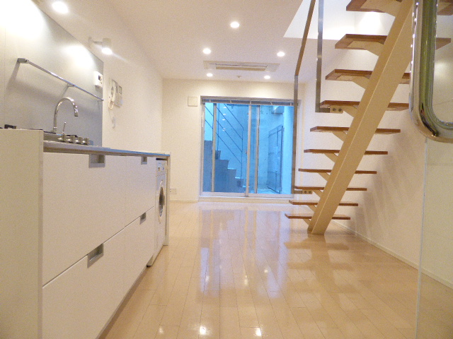 居室・リビング　内観