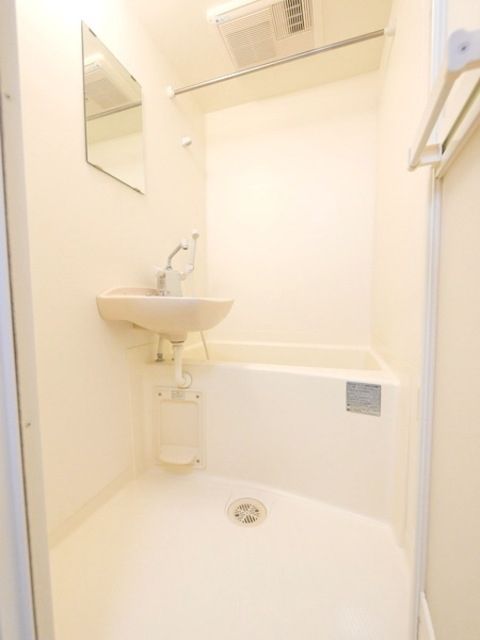 バス・シャワールーム　★お問い合わせはタウンハウジング新百合ヶ丘店まで★