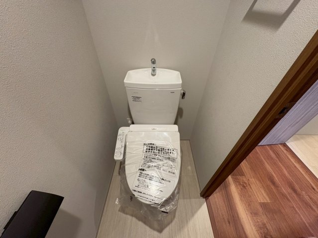 トイレ　クレヴィスタ名古屋上前津