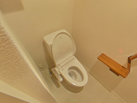 トイレ　※別部屋の写真です