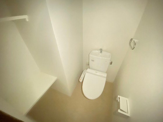 トイレ　※別部屋の写真です