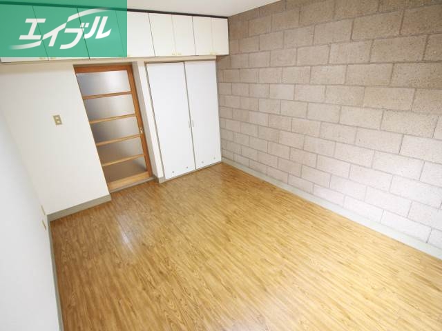 居室・リビング　居室