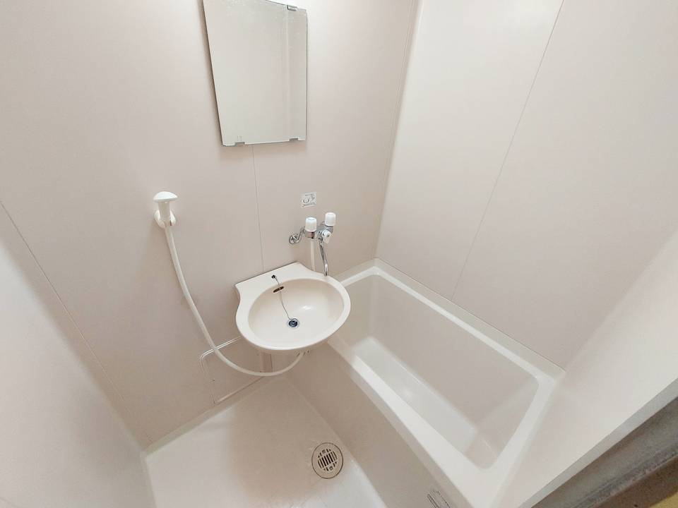 バス・シャワールーム　浴室