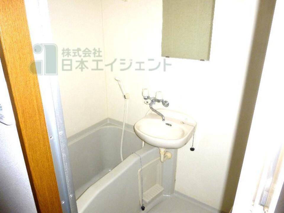 バス・シャワールーム　浴室