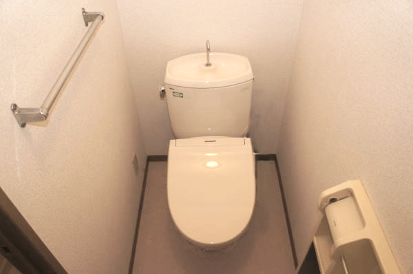 トイレ　同仕様