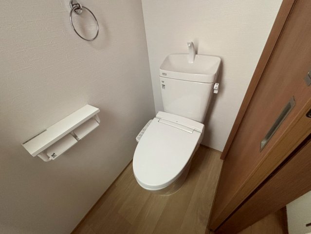 トイレ　元宮町貸家