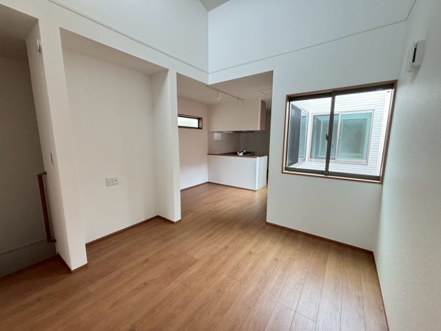 居室・リビング　元宮町貸家