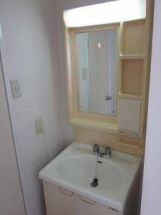 洗面設備　ドレッサー