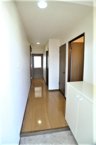 玄関　※他号室の写真です